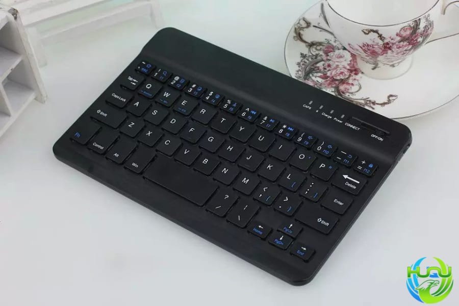 bàn phím bluetooth mini thời trang huqu F8S -Màu đen